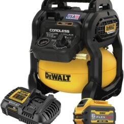 DEWALT 20V MAX* Portable Cordless Air Compressor Kit
